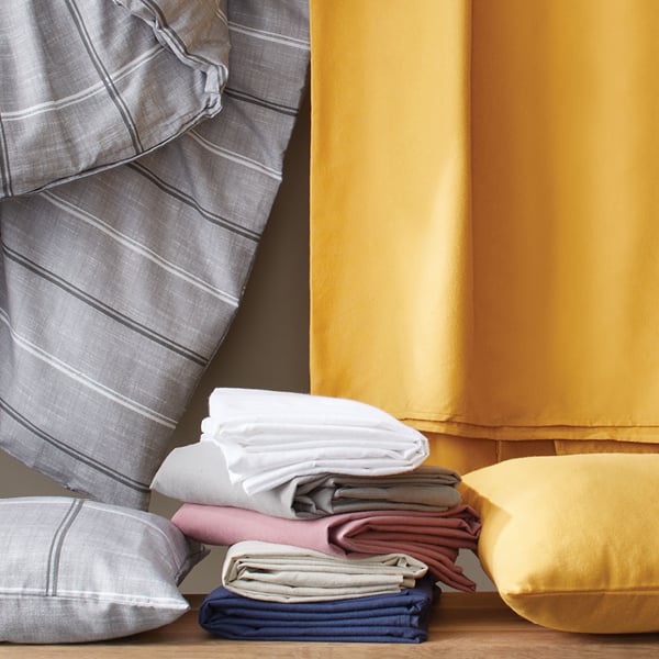 Curtains and Linen Trendy looks at affordable prices